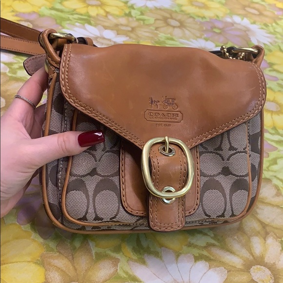 Coach Handbags - Beautiful coah bag